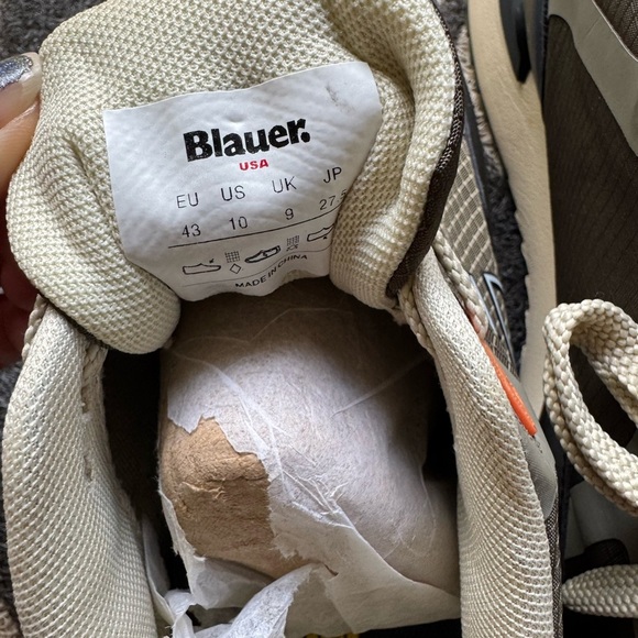 Blauer Men's Gray and Orange Sneakers - Picture 3 of 8